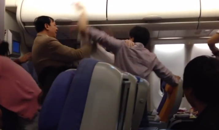 Passengers Behaving Badly: 8 Extremely Unruly Airline Passengers