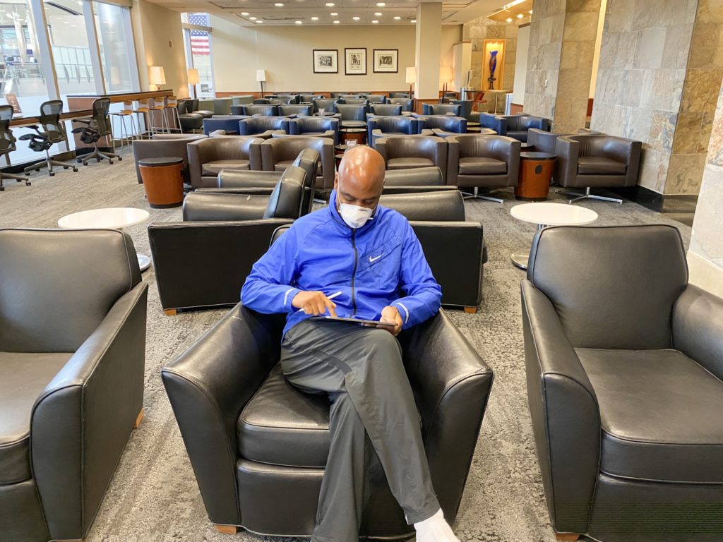 Empty lounge Lax