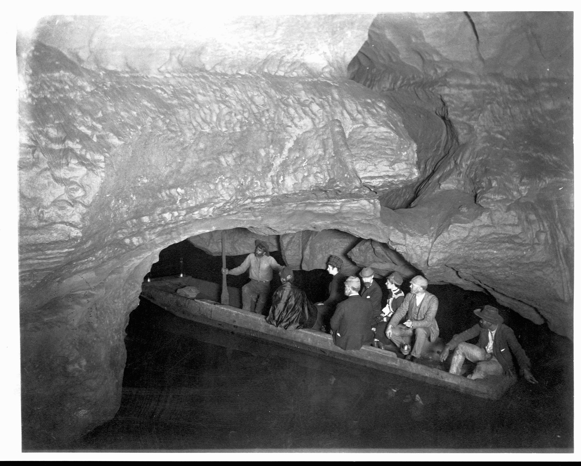 Trying the Dark: Mammoth Cave and the Racial Imagination, 1839–1869 -  Southern Spaces